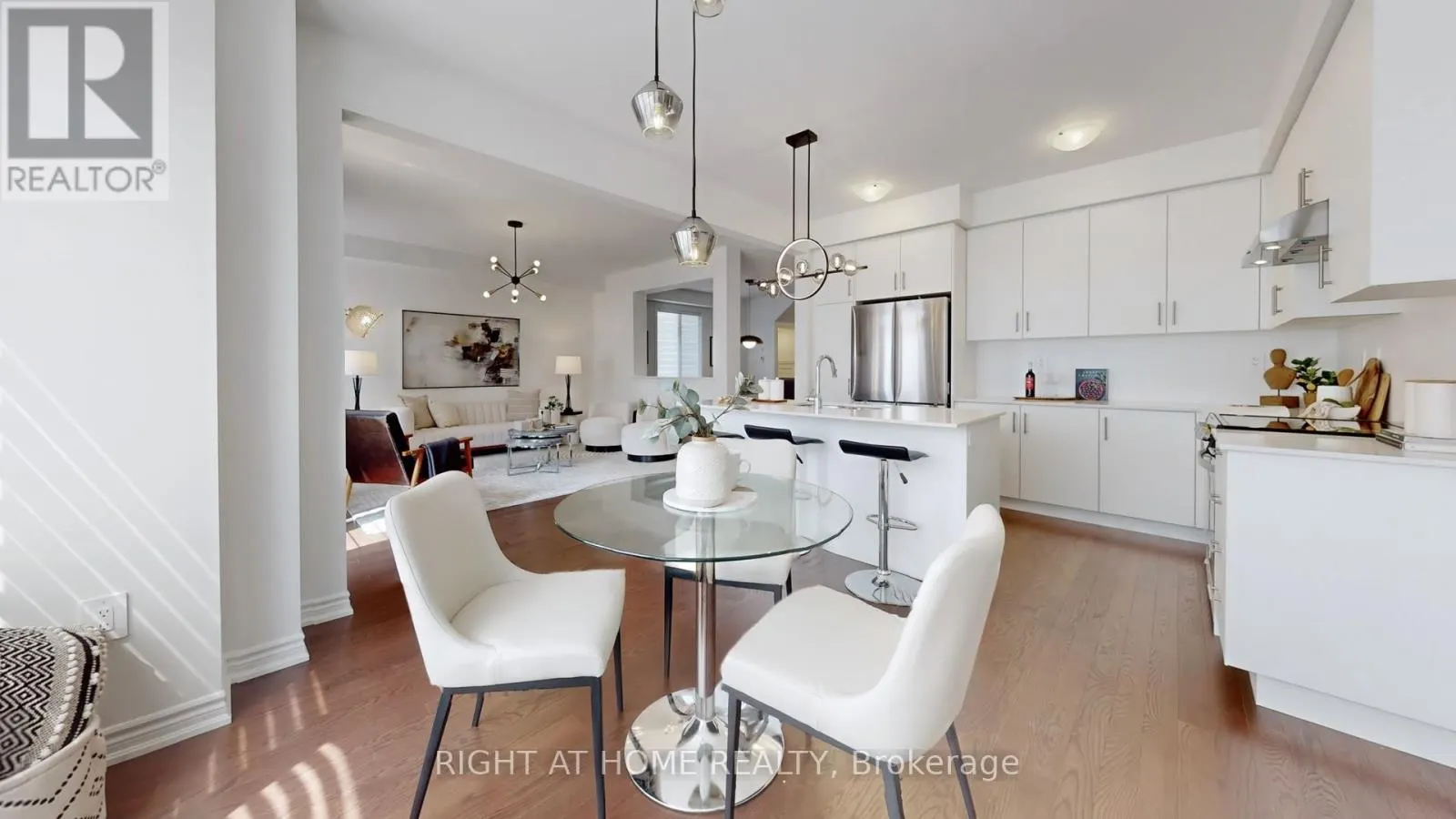 328 BERGAMOT AVENUE