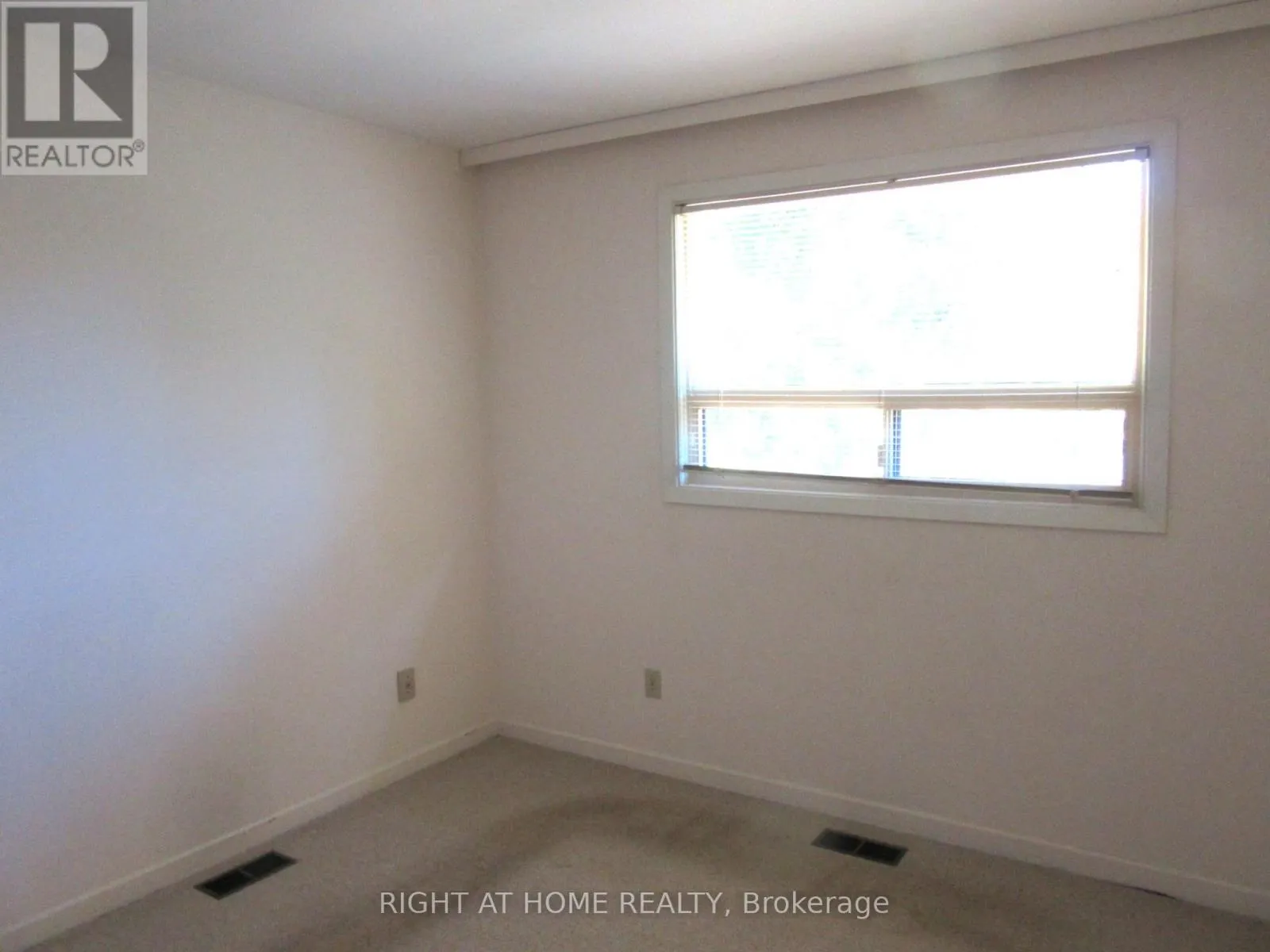 1588 HOBBS CRESCENT
