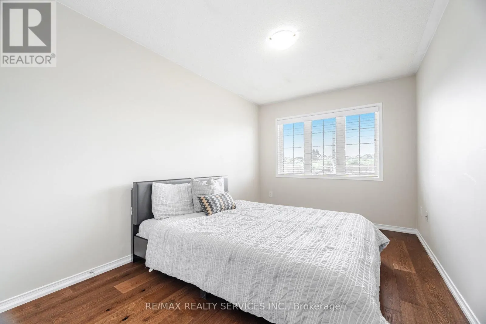 162 SUSSEXVALE DRIVE