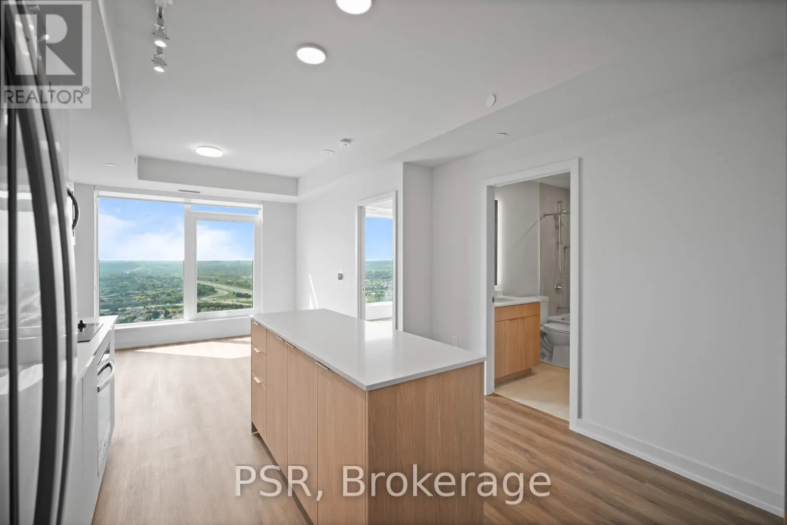 3511 - 4235 CONFEDERATION PARKWAY