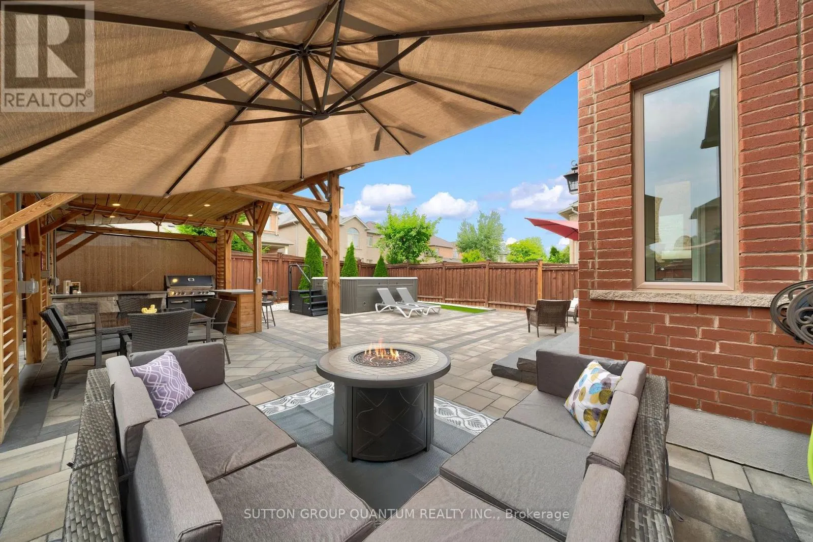 2201 HILLMOUNT DRIVE