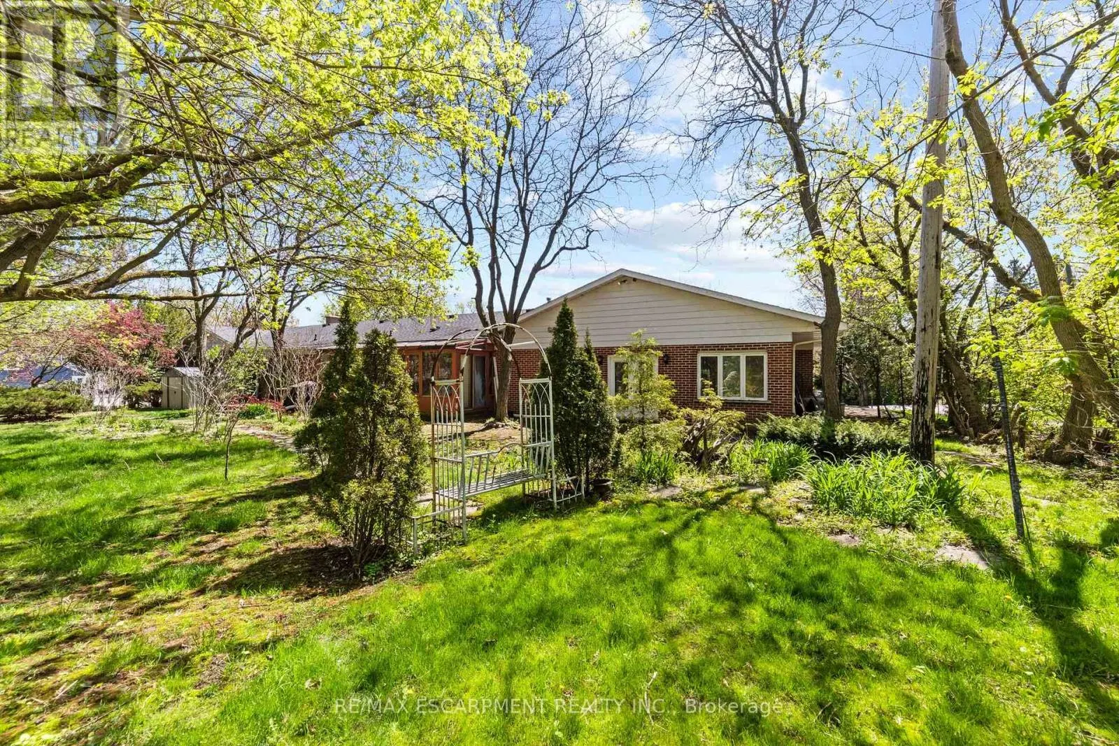 1411 BEAUFORT DRIVE