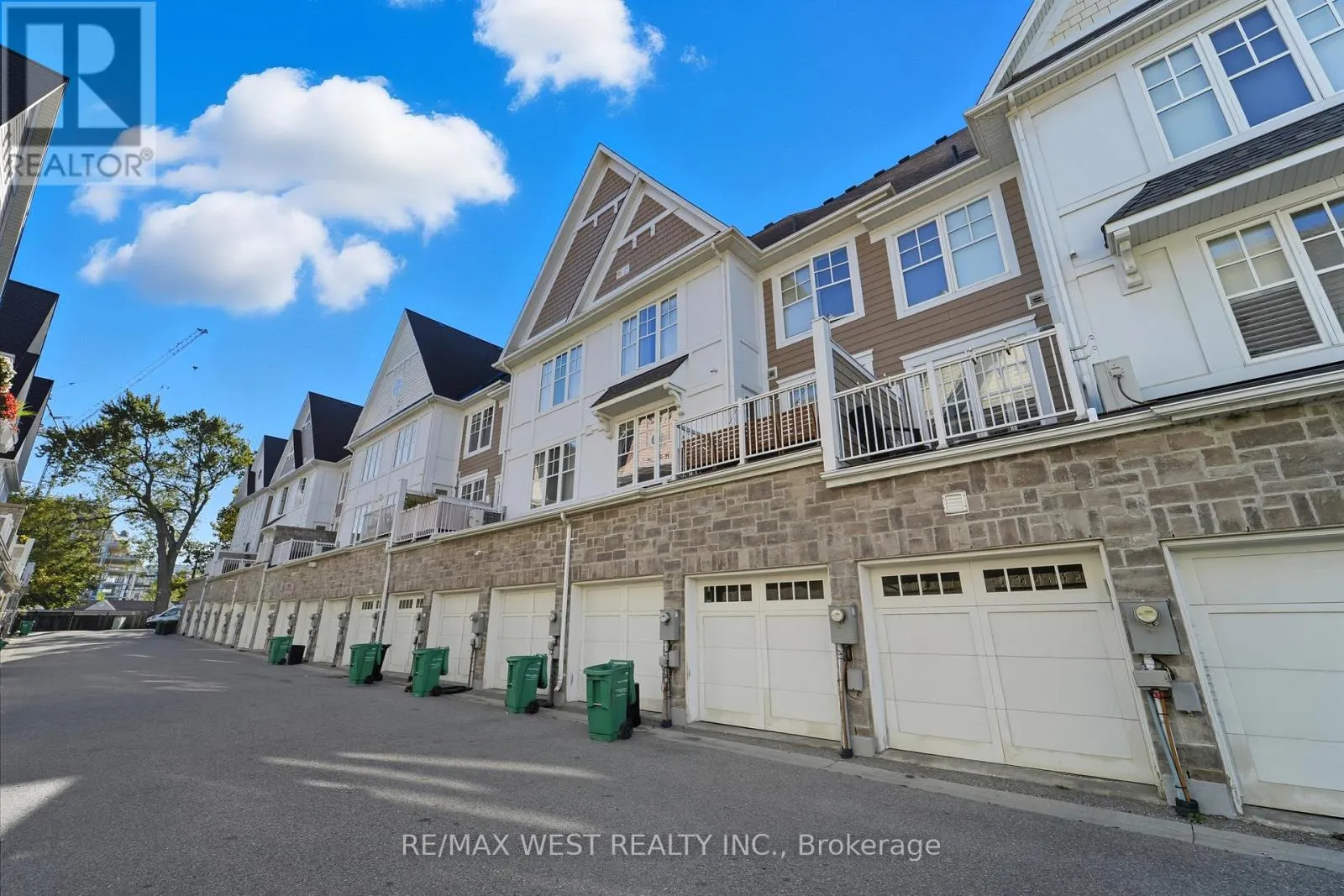703 - 1011 DETA ROAD