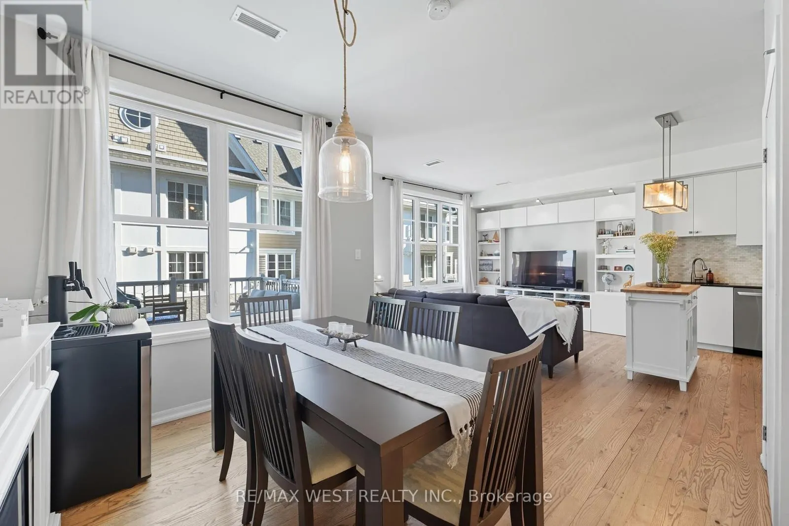 703 - 1011 DETA ROAD