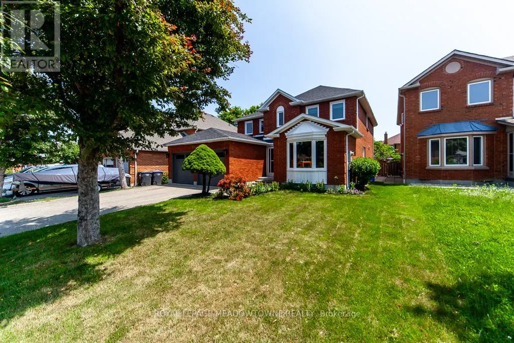 328 BRISTOL ROAD W