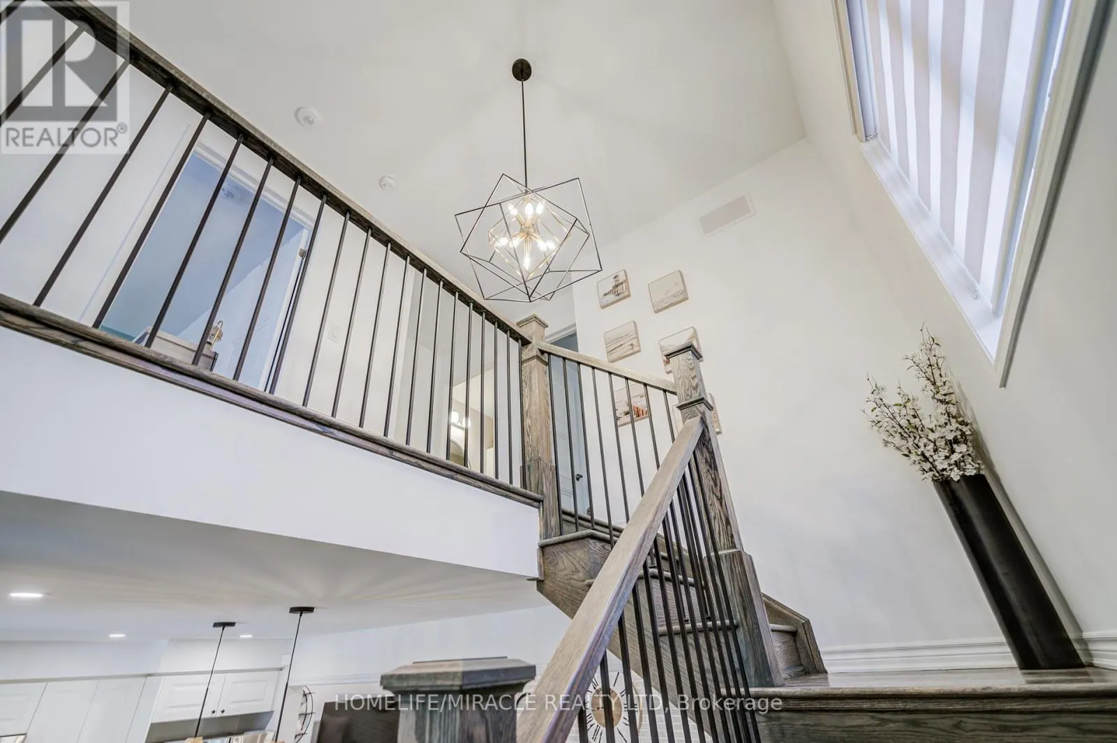 514 BELLFLOWER COURT