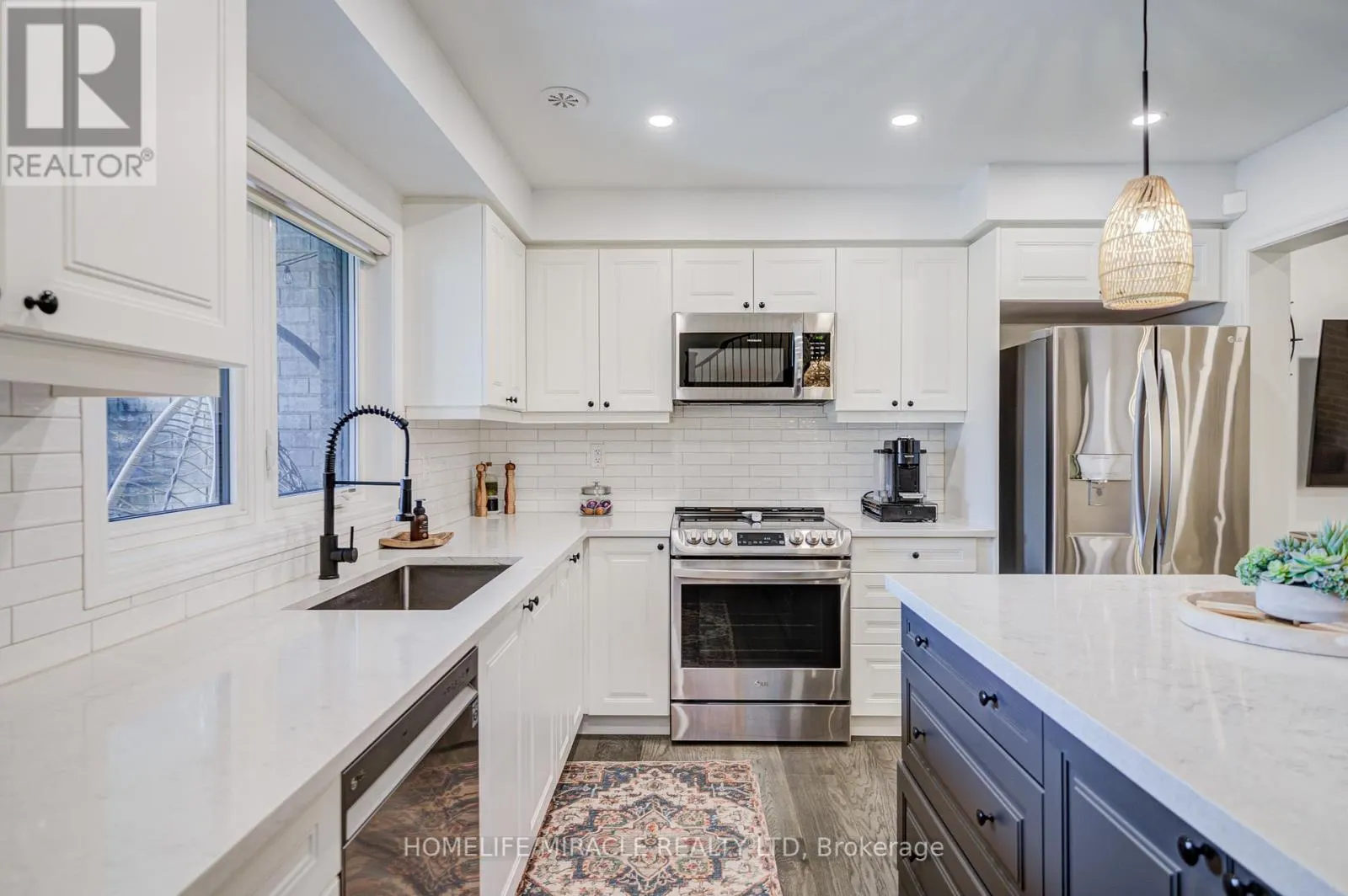 514 BELLFLOWER COURT
