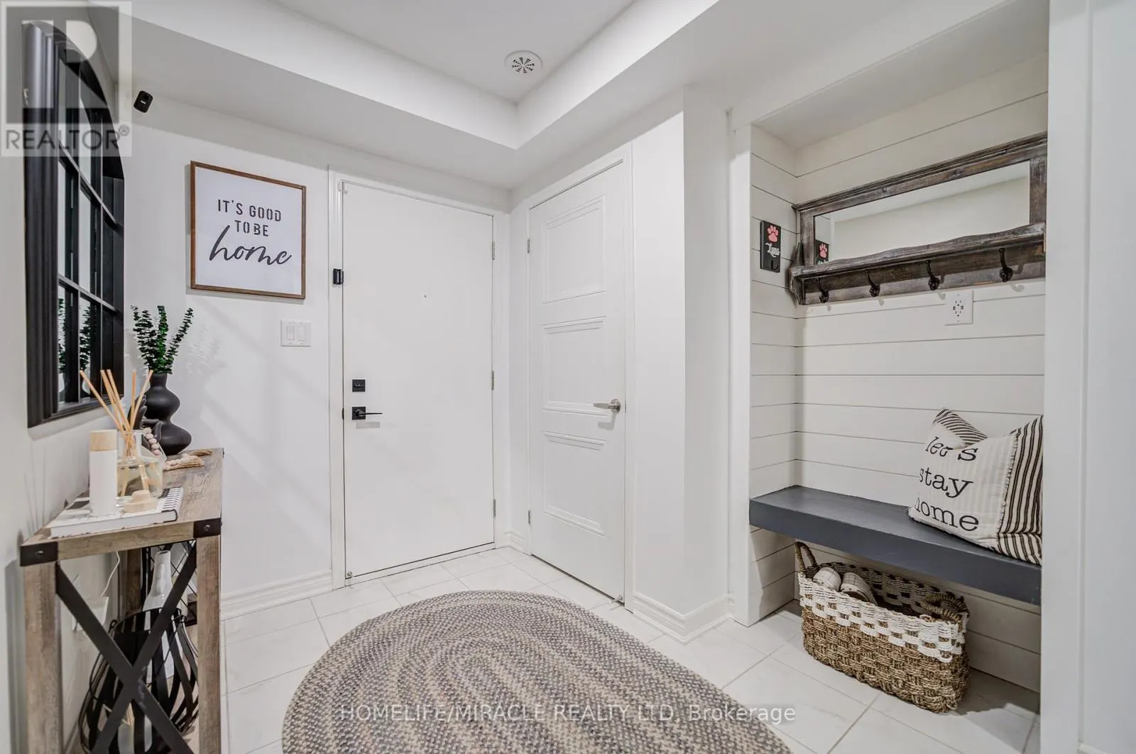 514 BELLFLOWER COURT
