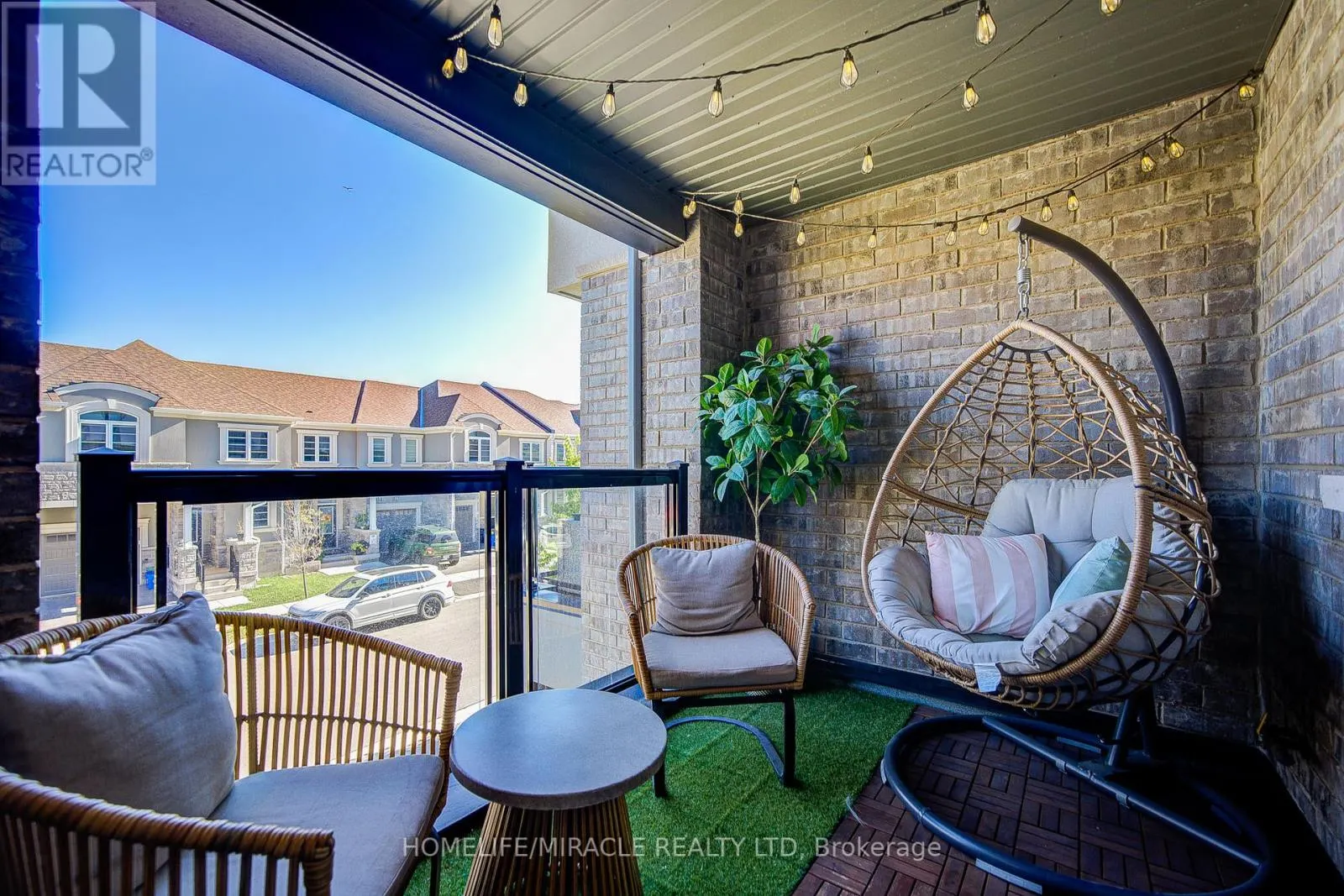 514 BELLFLOWER COURT