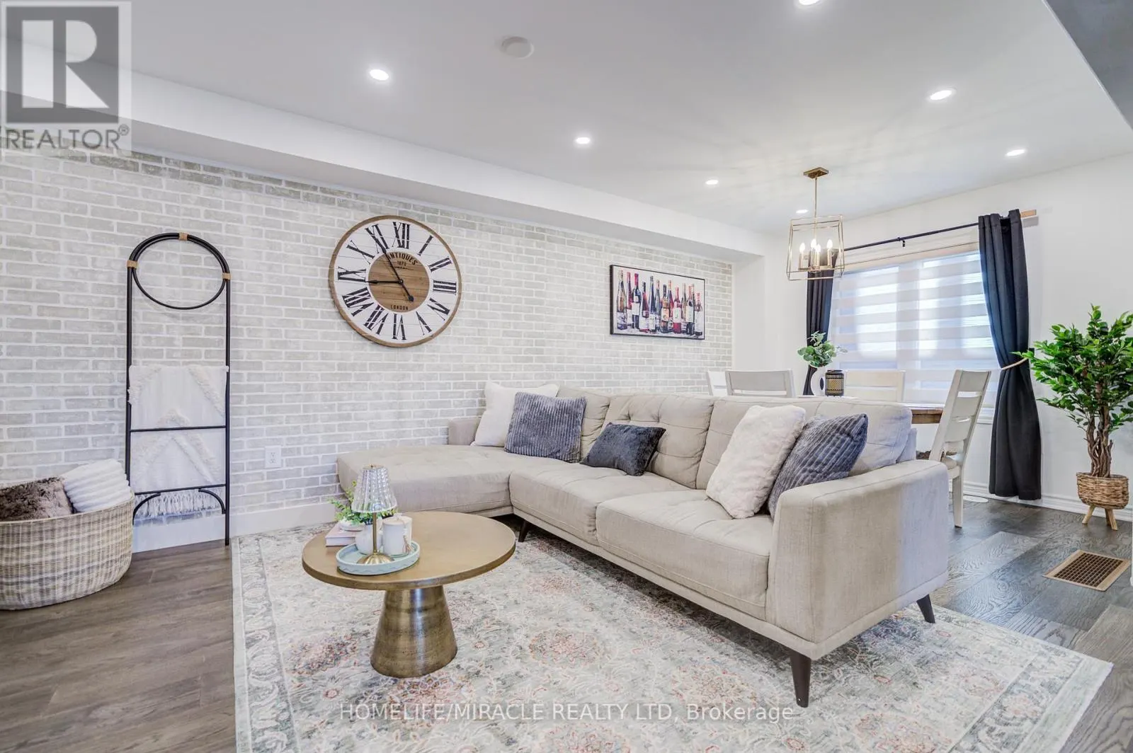 514 BELLFLOWER COURT