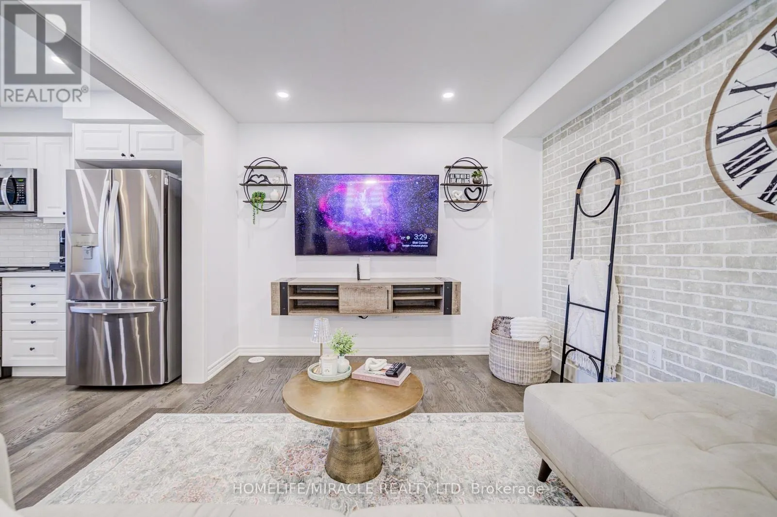 514 BELLFLOWER COURT