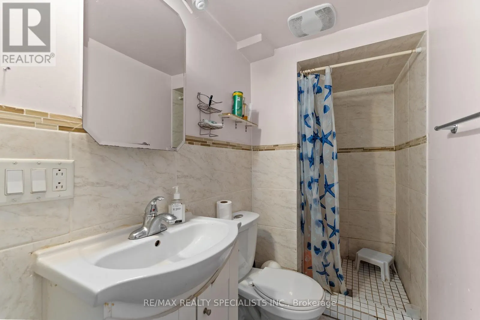428 FATHER TOBIN ROAD