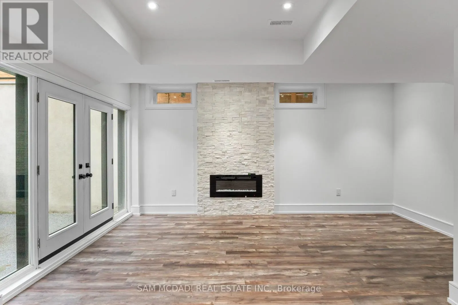 193 MATEO PLACE