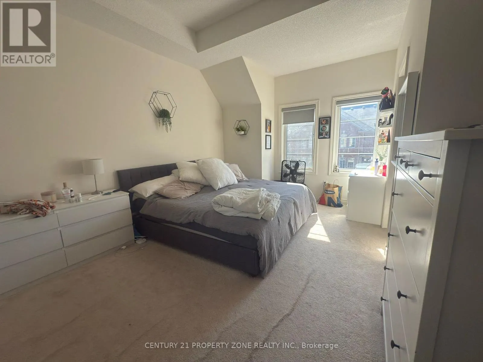 152 FRUITVALE CIRCLE