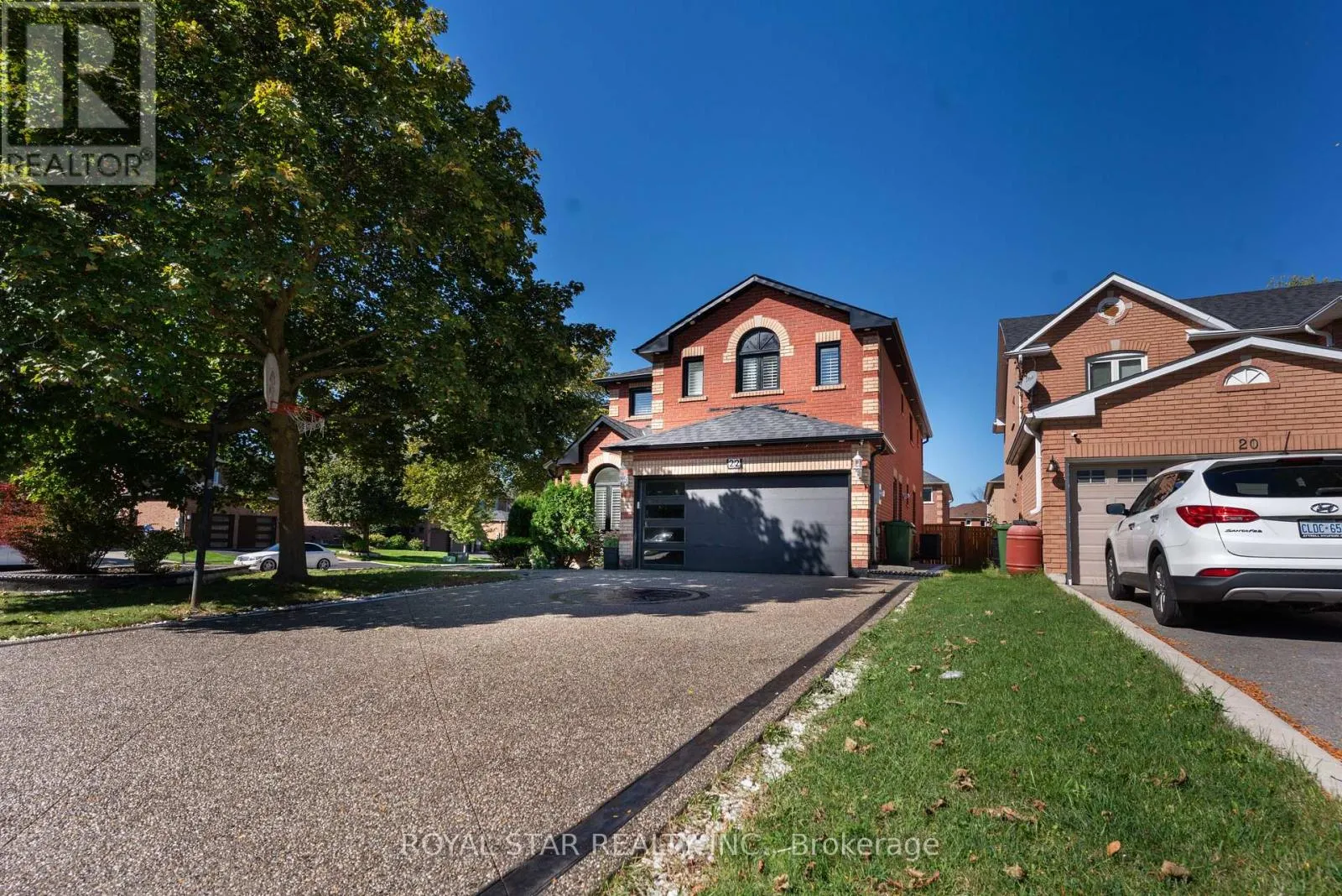 22 LIVINGSTON DRIVE