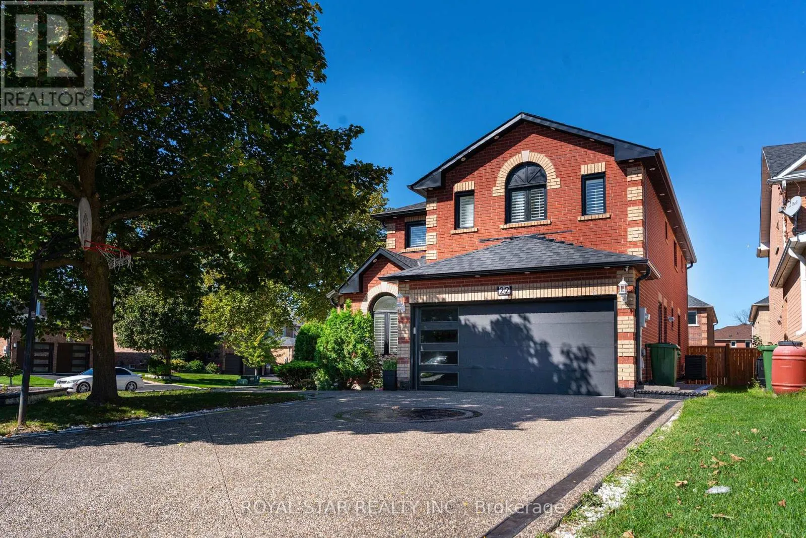 22 LIVINGSTON DRIVE