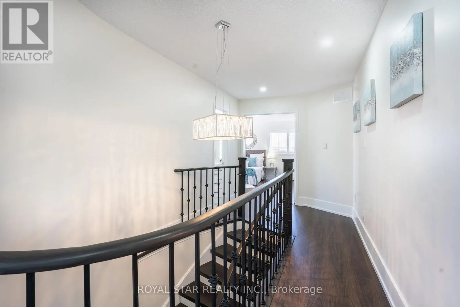 22 LIVINGSTON DRIVE