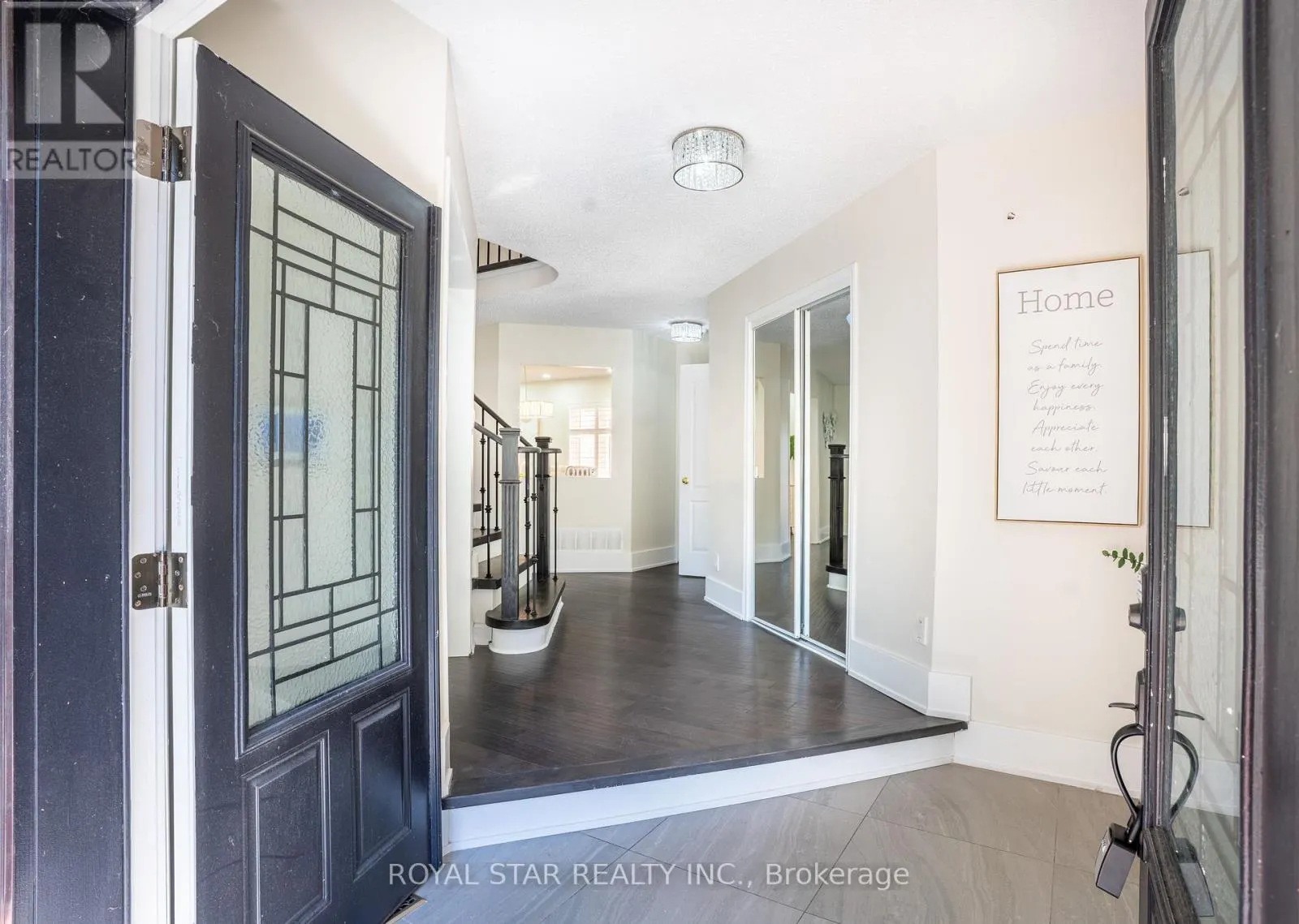 22 LIVINGSTON DRIVE