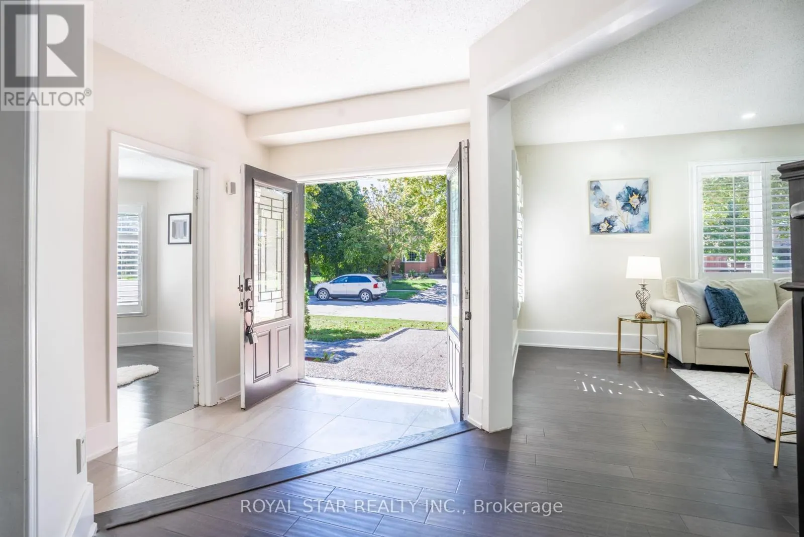 22 LIVINGSTON DRIVE