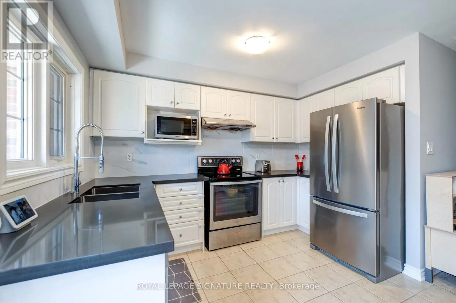 59 BIRDSTONE CRESCENT