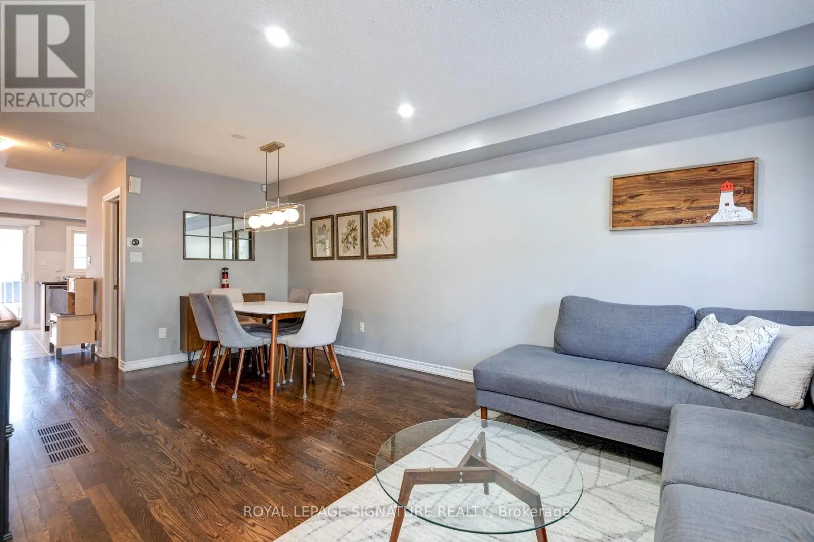 59 BIRDSTONE CRESCENT