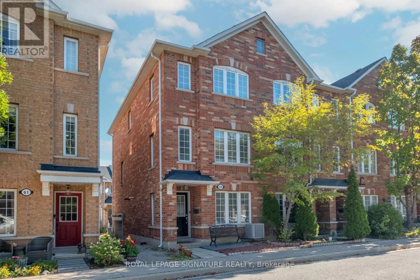 59 BIRDSTONE CRESCENT