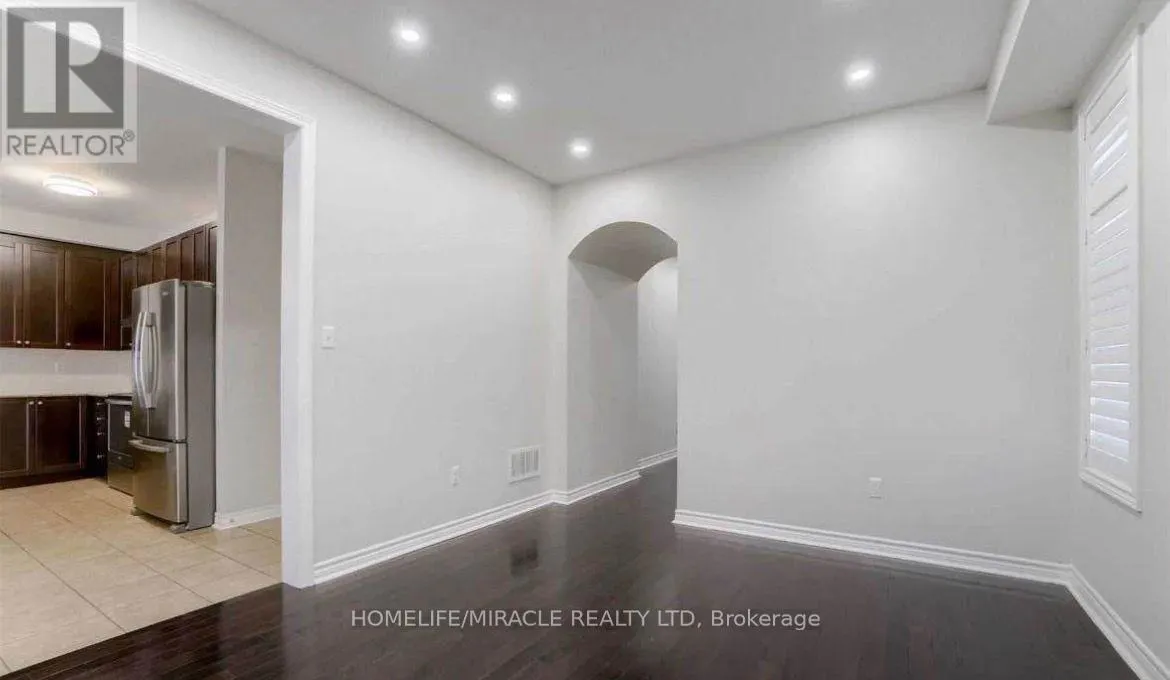 144 GEORGE ROBINSON DRIVE