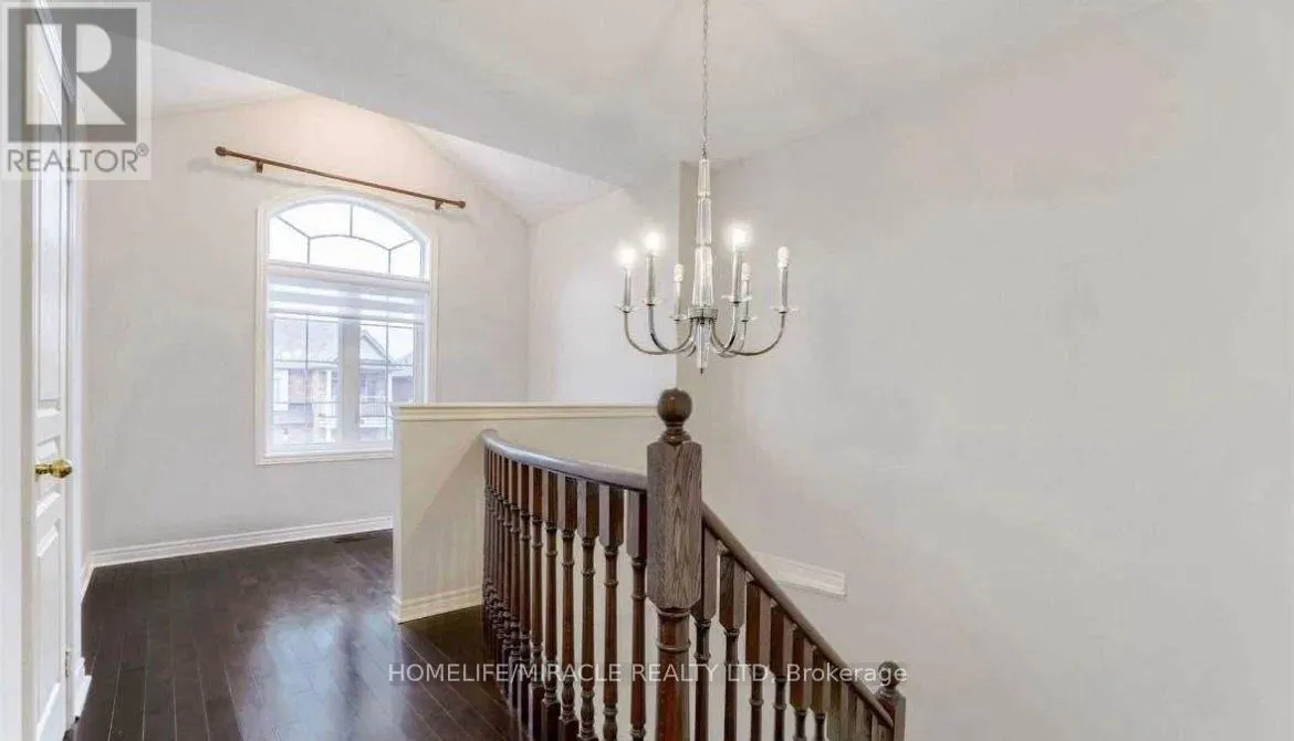 144 GEORGE ROBINSON DRIVE