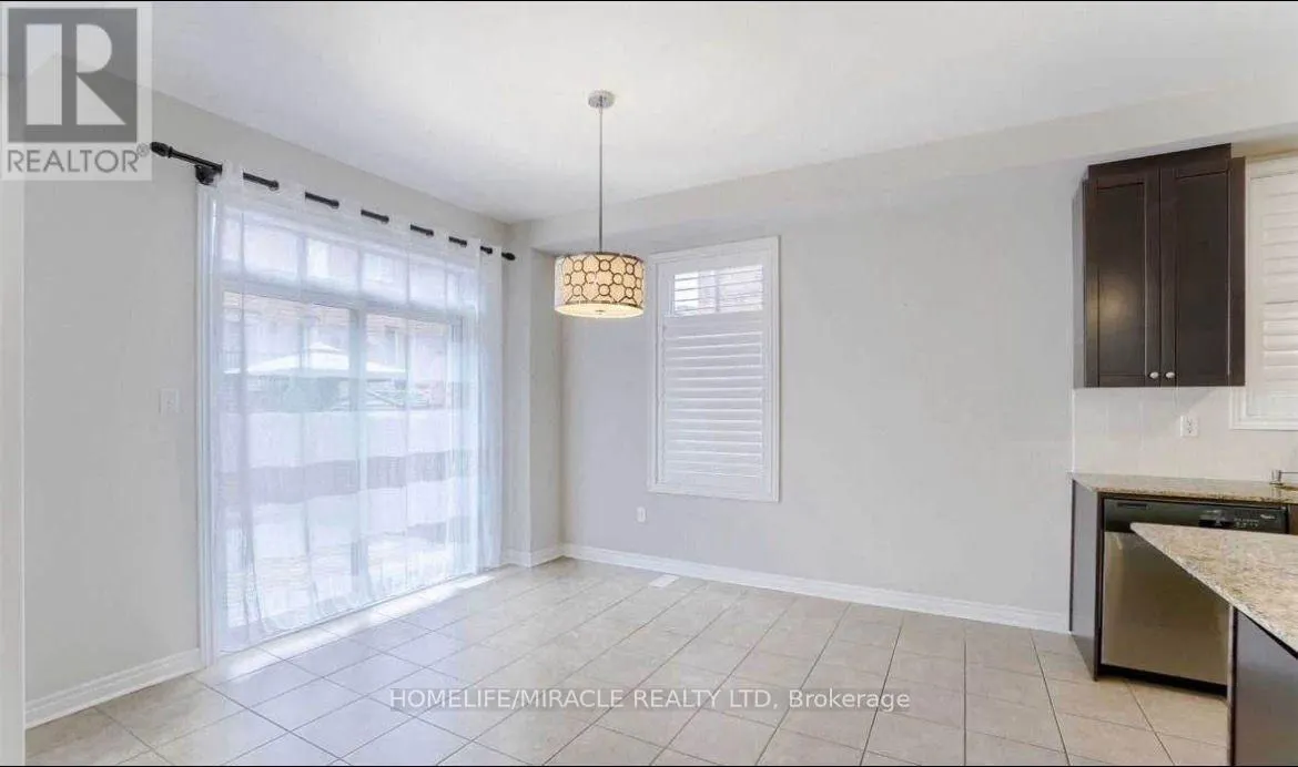 144 GEORGE ROBINSON DRIVE