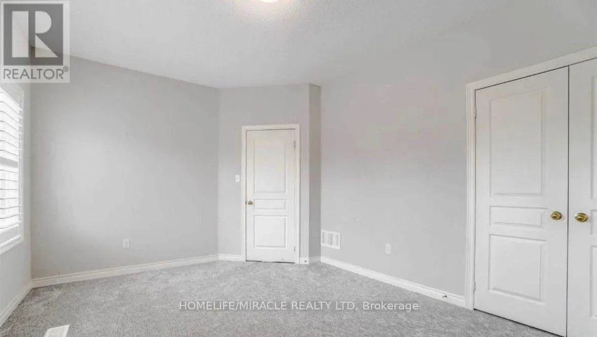 144 GEORGE ROBINSON DRIVE