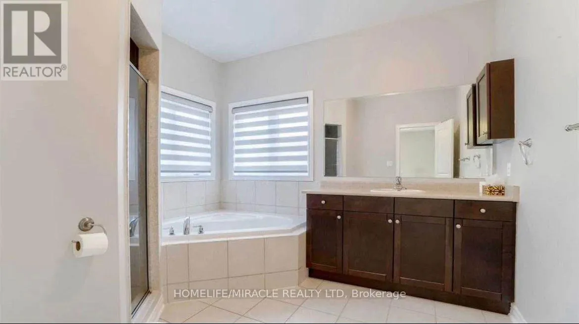 144 GEORGE ROBINSON DRIVE