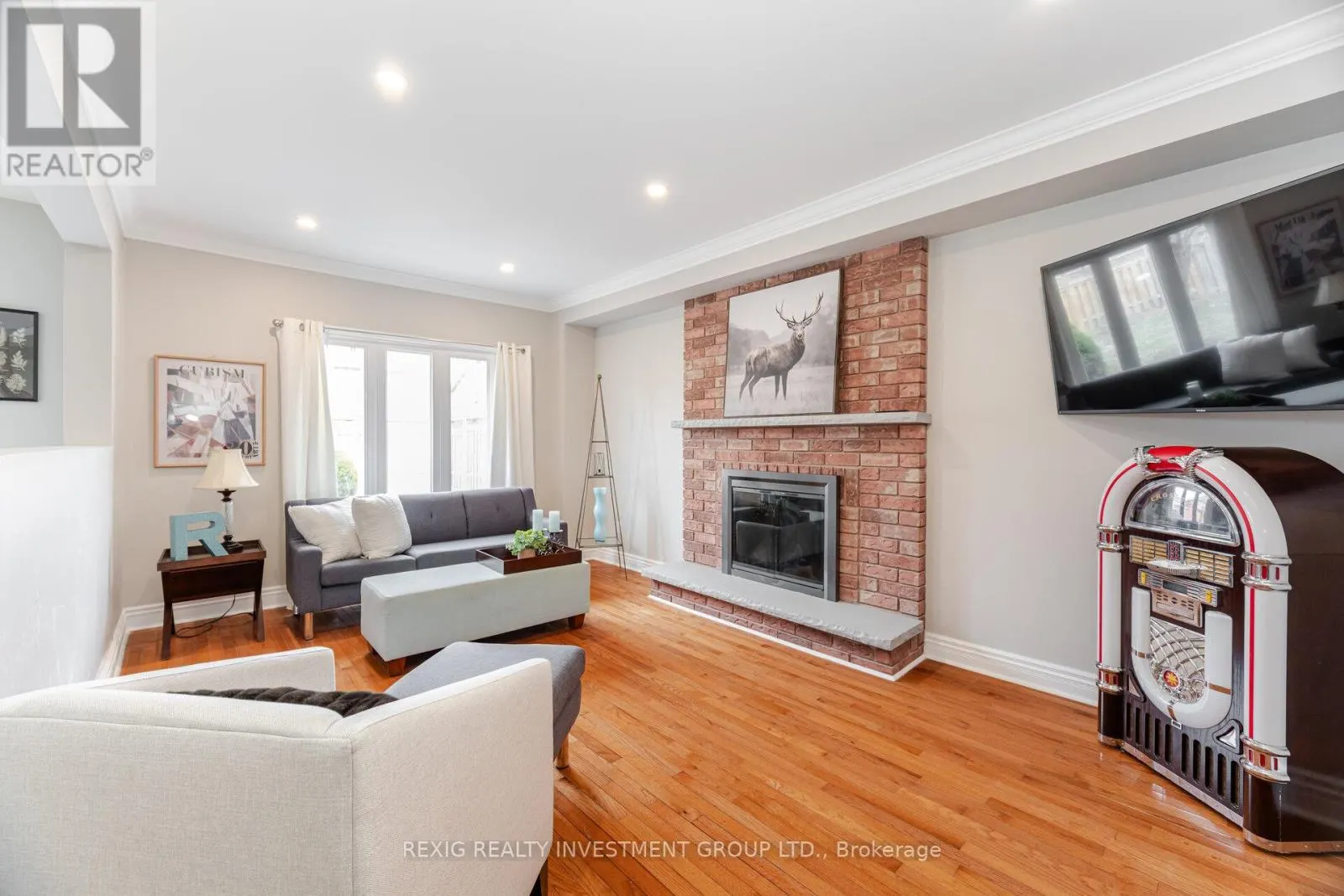 66 SETTLER COURT