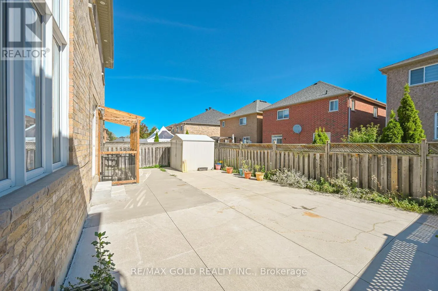 3 FRESHSPRING DRIVE
