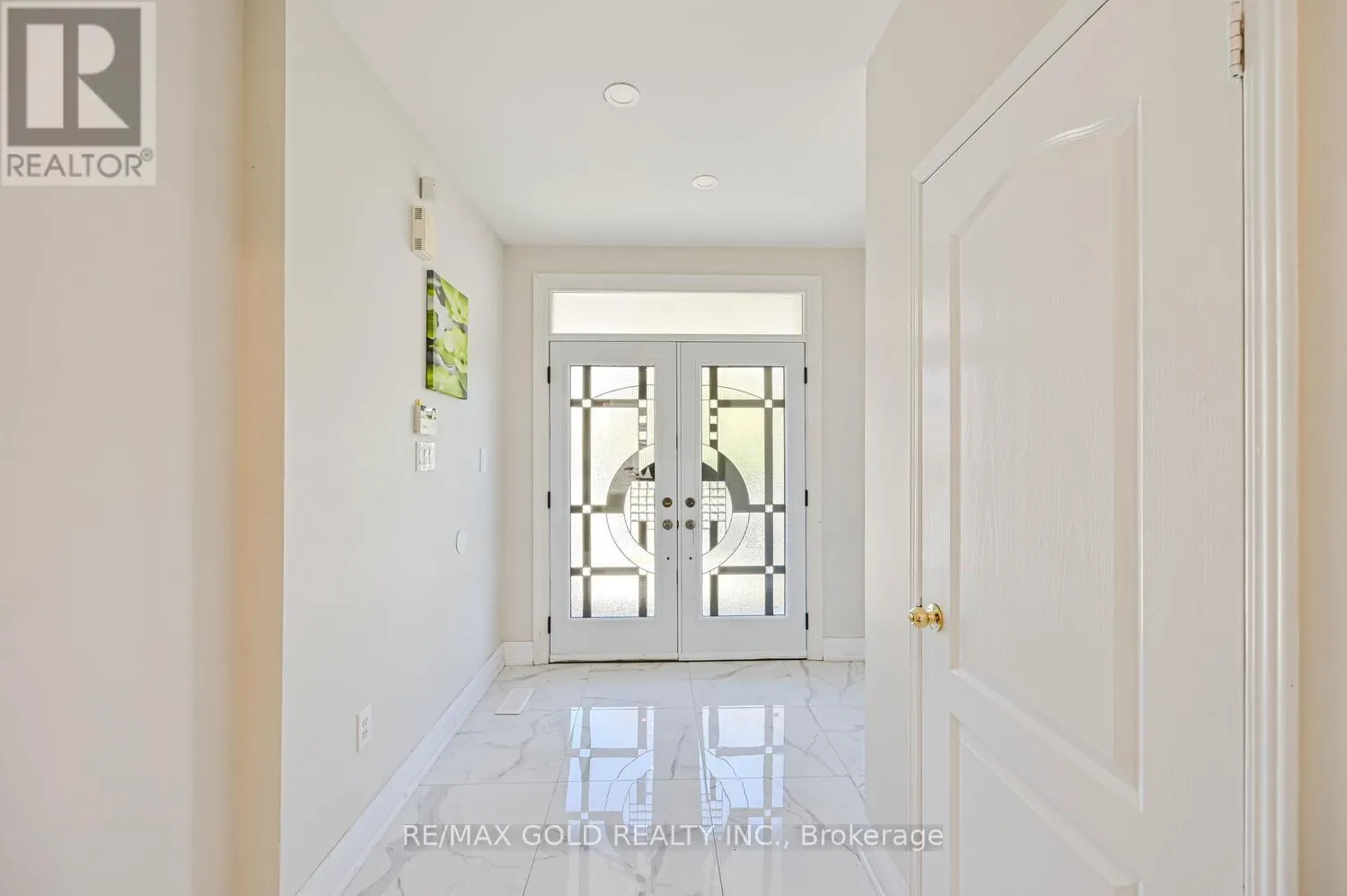 3 FRESHSPRING DRIVE