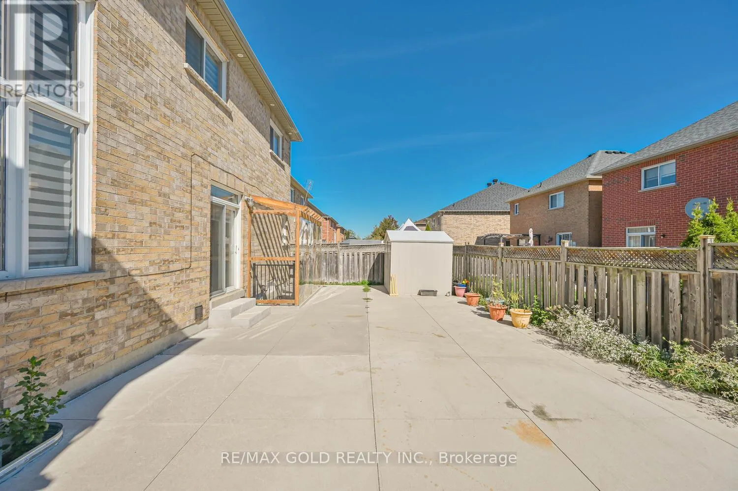 3 FRESHSPRING DRIVE