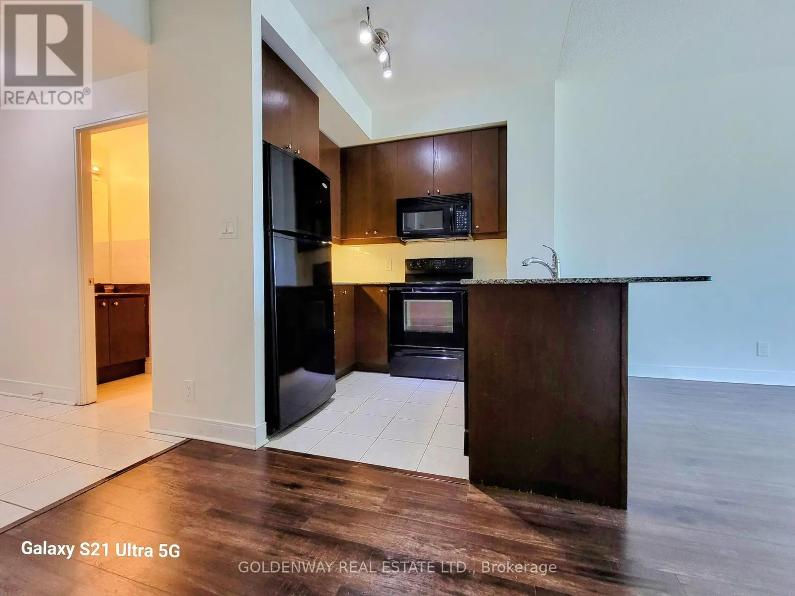 1302 - 60 ABSOLUTE AVENUE