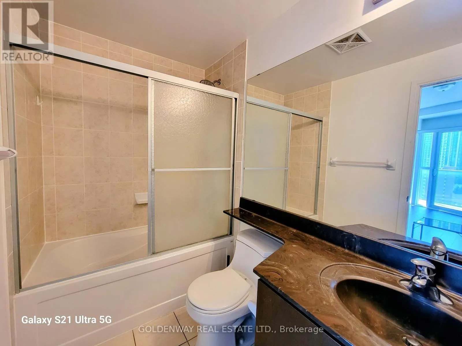 1302 - 60 ABSOLUTE AVENUE
