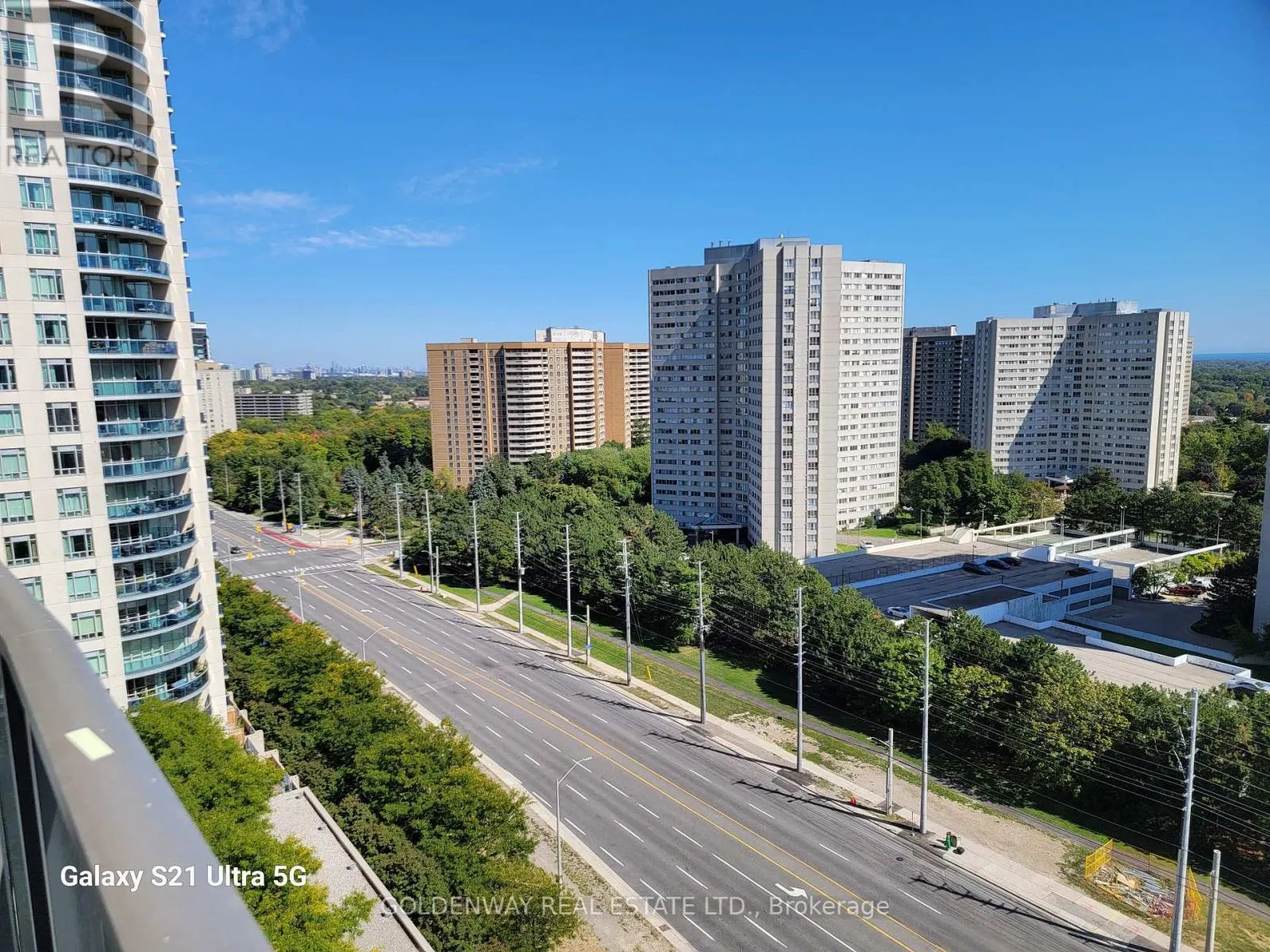 1302 - 60 ABSOLUTE AVENUE