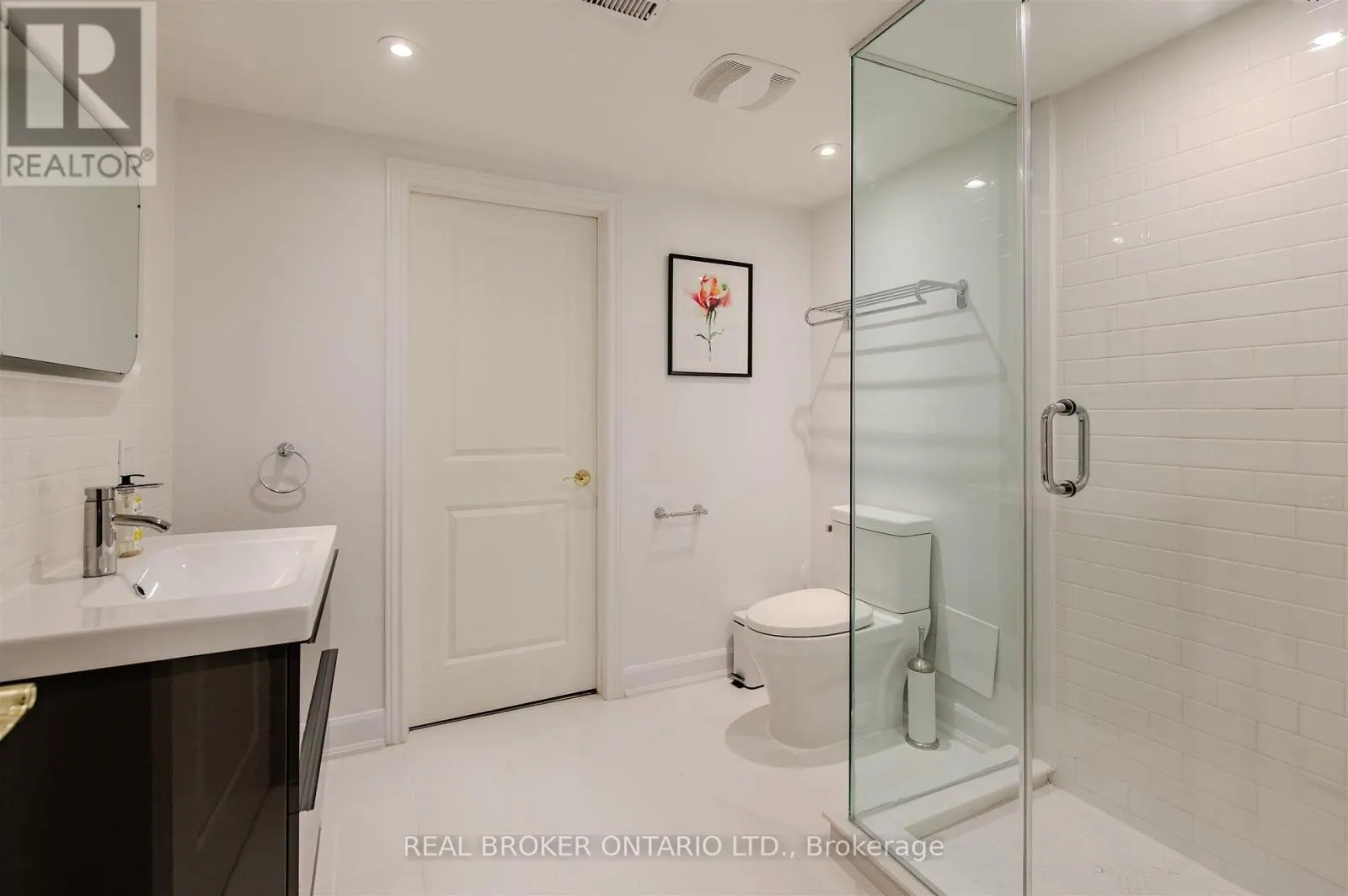 6 STREATHAM PLACE