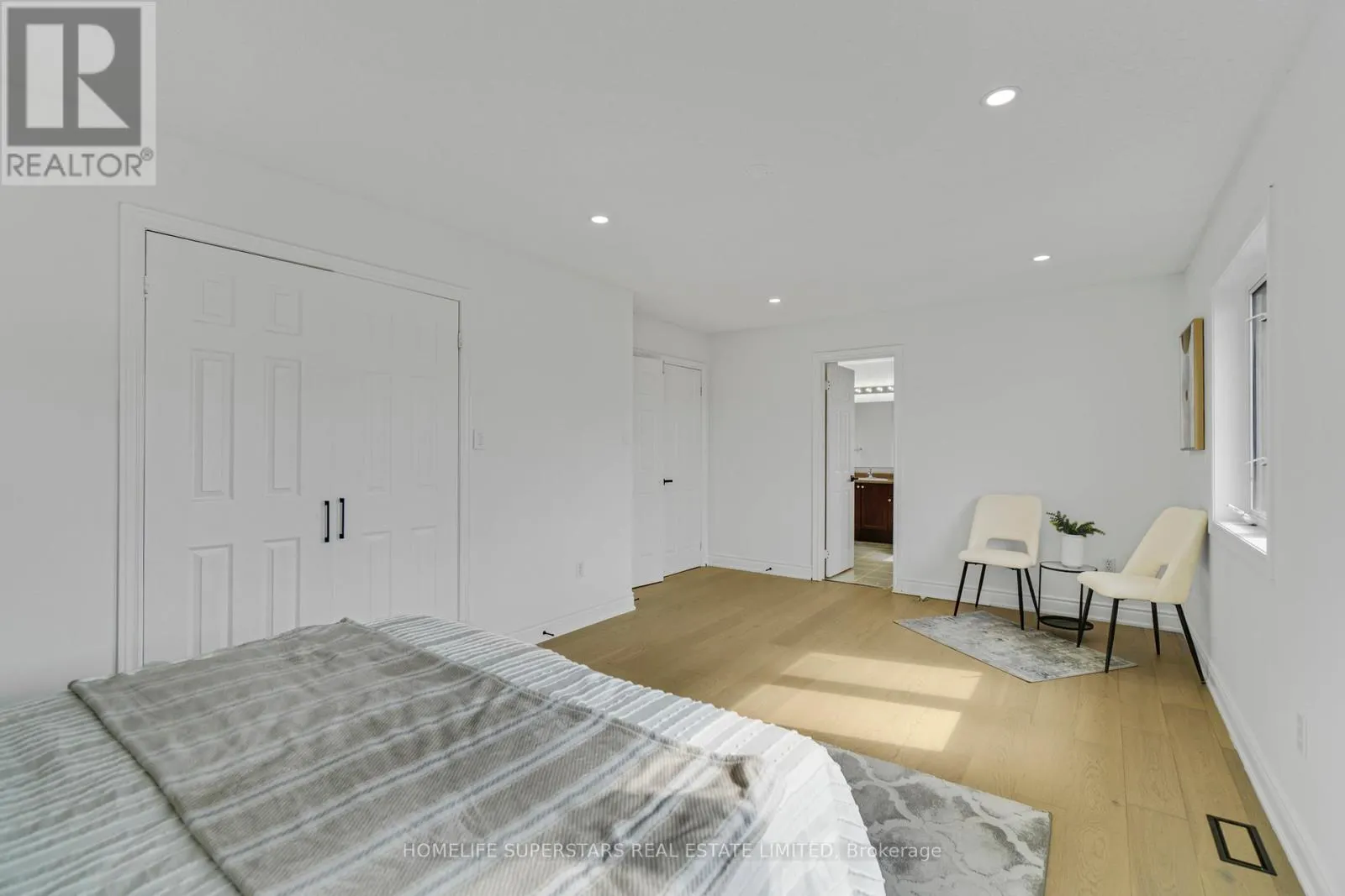 10 ORCHID DRIVE