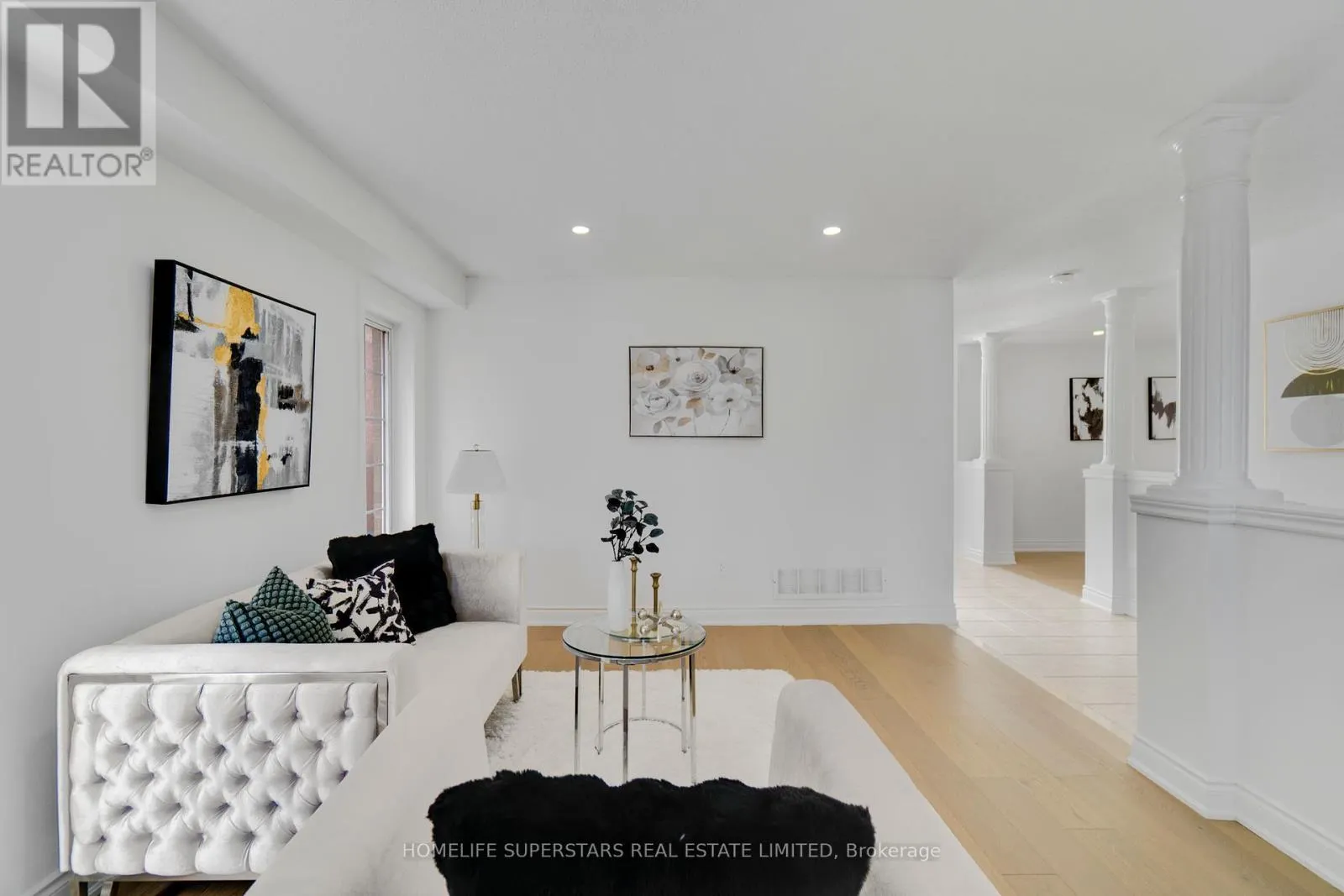 10 ORCHID DRIVE