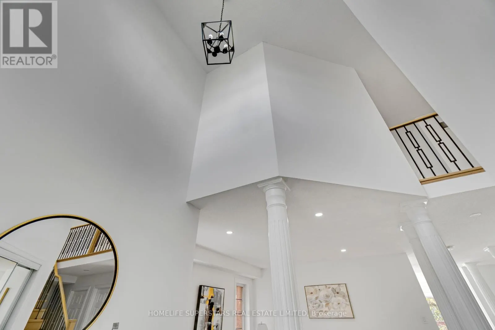 10 ORCHID DRIVE