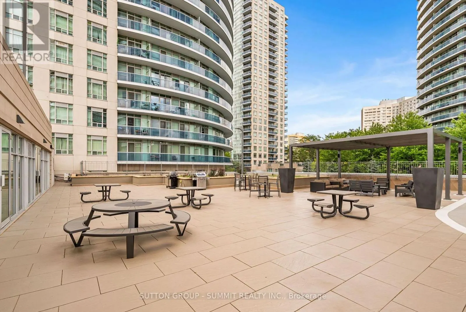 1202 - 80 ABSOLUTE AVENUE