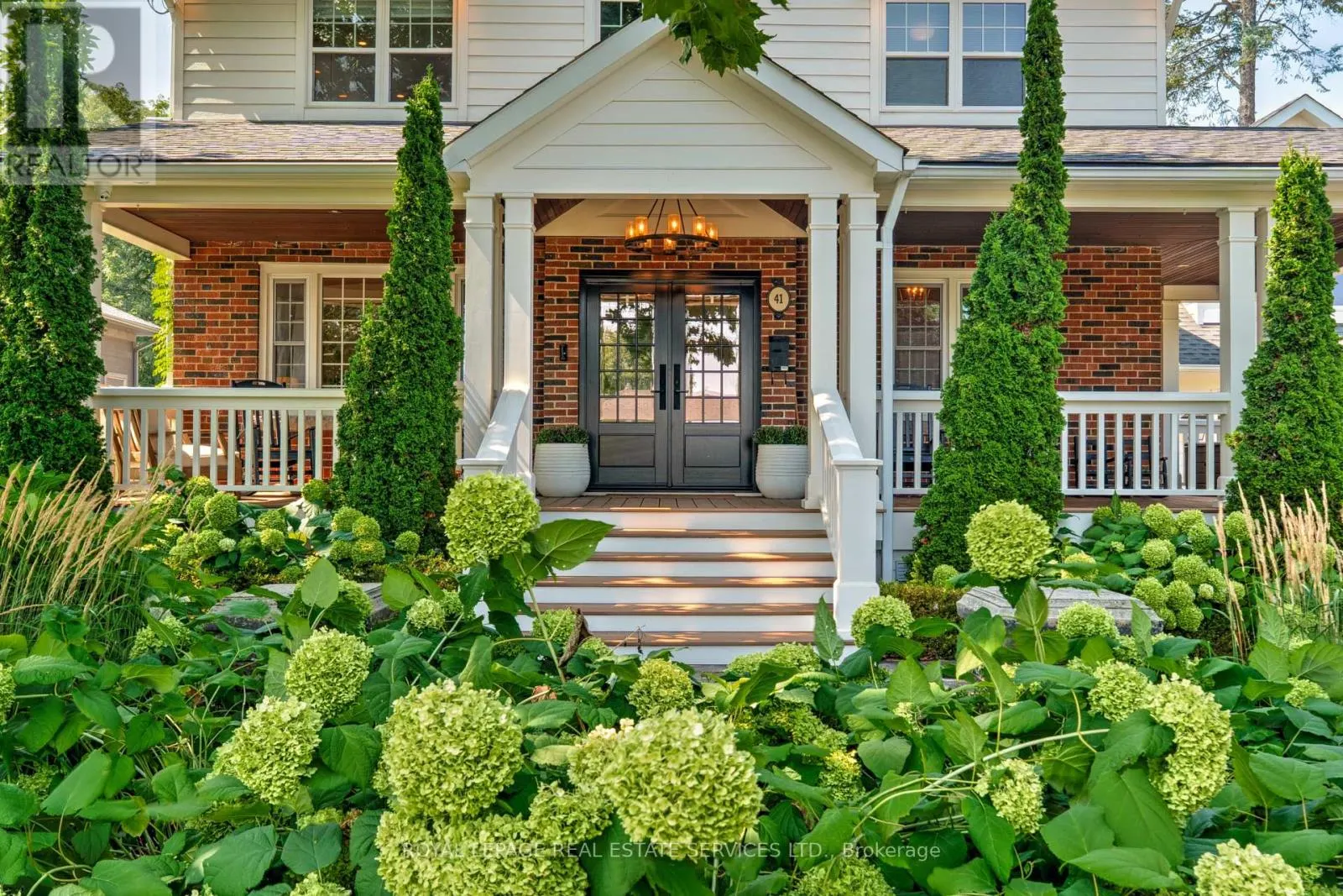41 FAIRWOOD PLACE E
