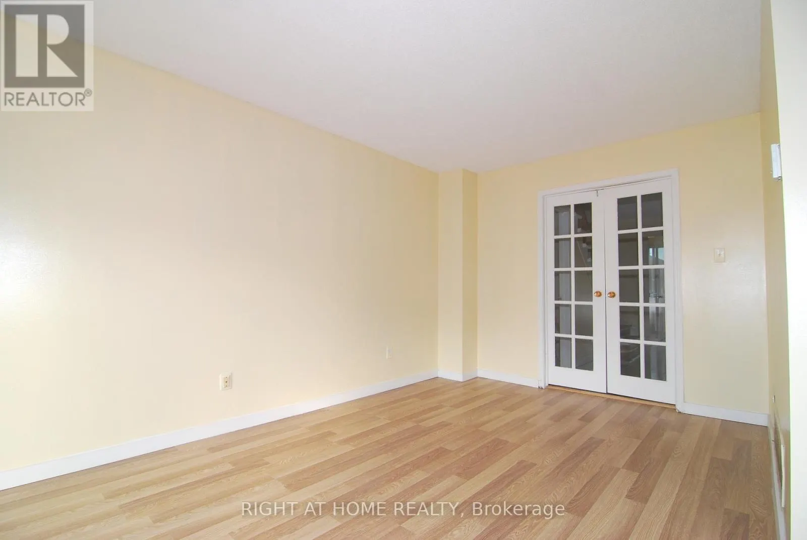 158 TOBA CRESCENT