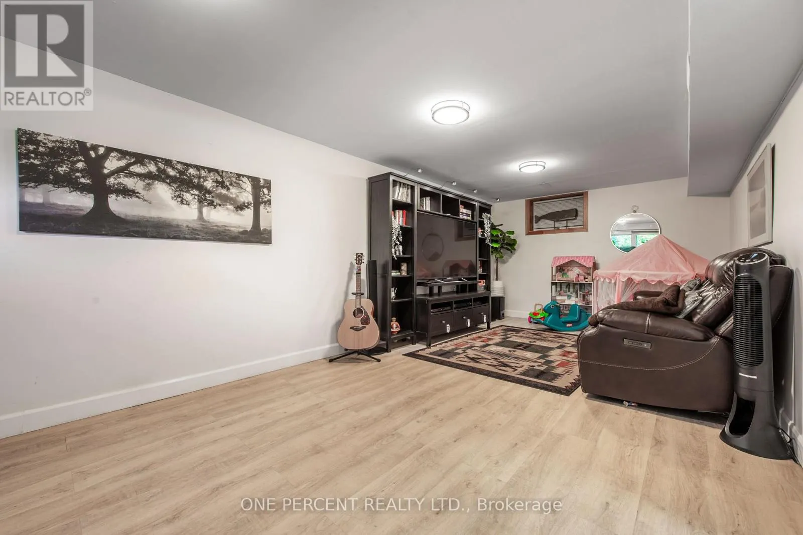 46 BYTHIA STREET