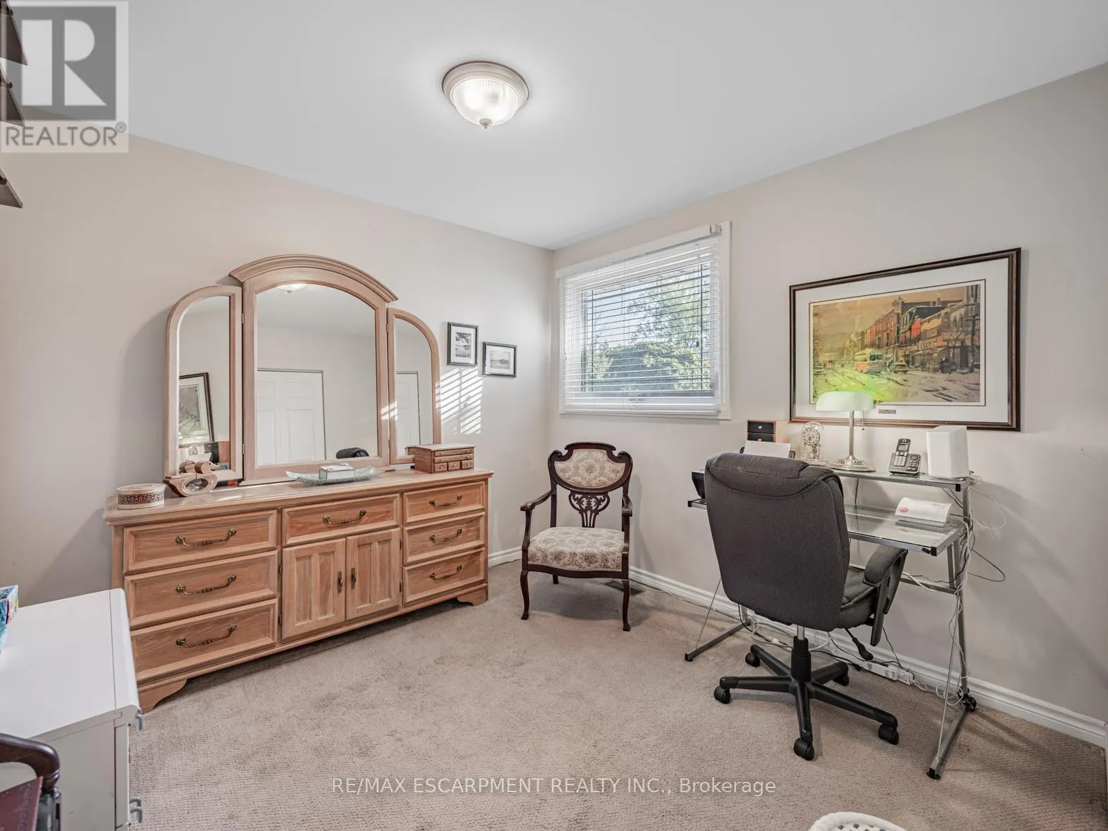 1483 KARENZA ROAD