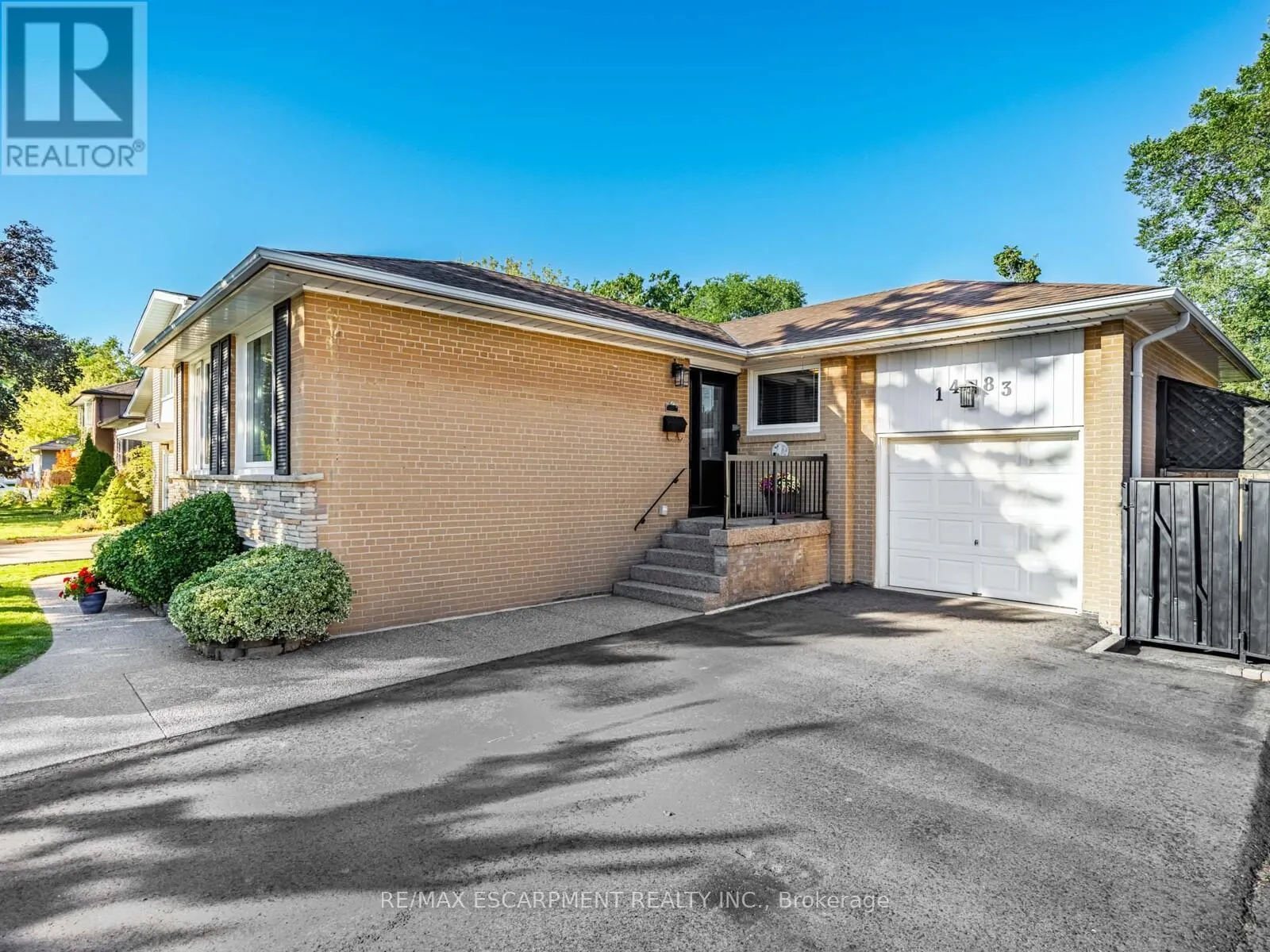 1483 KARENZA ROAD