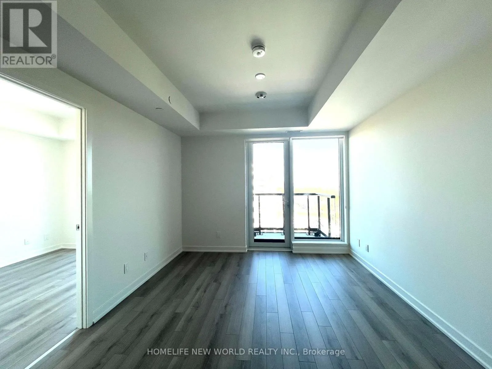 1905 - 3079 TRAFALGAR ROAD