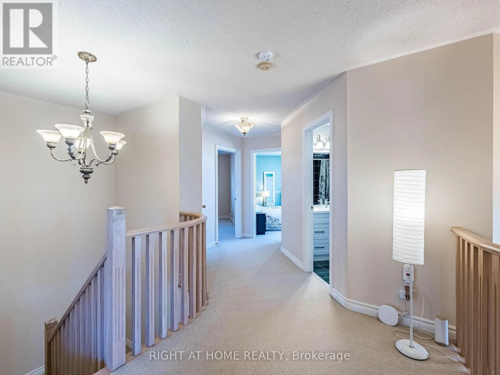 2204 CARPENTERS CIRCLE